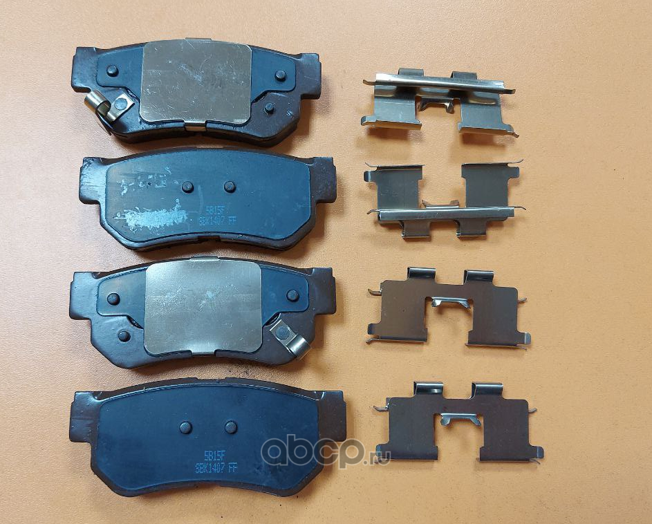 Тормозные колодки Hyundai / KIA. Артикул 583021FE00