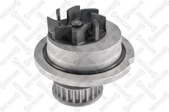 Помпа (водяной насос) Stellox для Chevrolet Lacetti 2005-2013. Артикул 4500-0275-SX