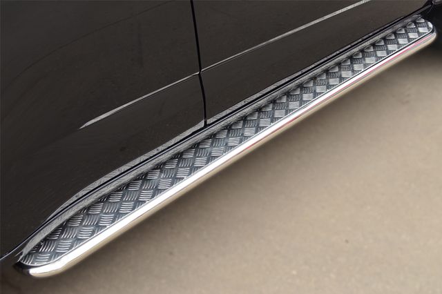 Защита порогов RusStal труба d42 c листом для Chevrolet TrailBlazer II 2012-2016. Артикул CTRL-001512