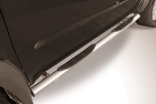 Пороги Slitkoff труба d76 с проступями для Mitsubishi Pajero Sport I 1998-2010. Артикул MPS007