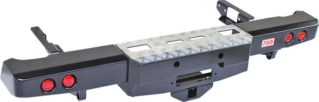 Бампер силовой РИФ задний с площадкой под лебёдку, квадратом под фаркоп и фонарями для Toyota Hilux VII 2004-2015. Артикул RIFVIG-20135