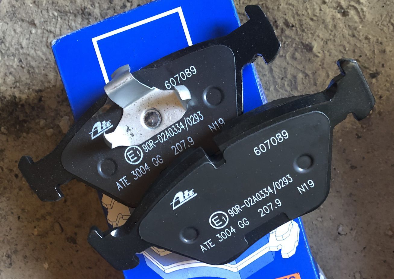 Тормозные колодки ATE. Артикул 13.0460-7089.2