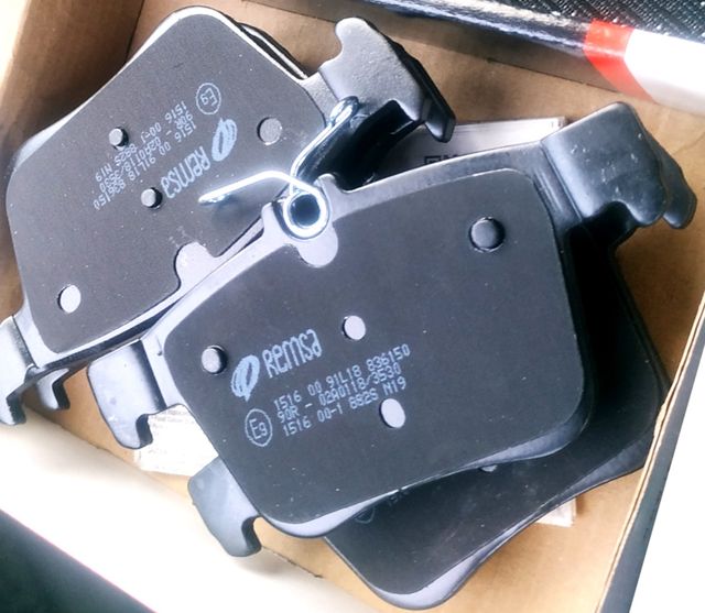 Тормозные колодки Remsa. Артикул 1516.00