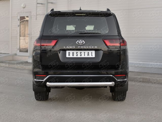 Защита RusStal заднего бампера d76 дуга для Toyota Land Cruiser 300 70th Anniversary 2021-2026. Артикул TLCZ-003639