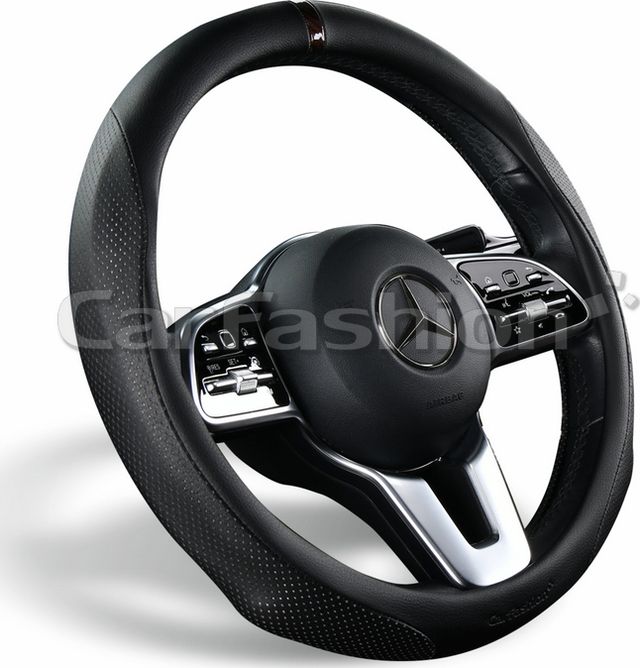 Оплётка на руль CarFashion Torrent (размер M, натуральная кожа, цвет ЧЕРНЫЙ/ЧЕРНЫЙ/КОФЕ). Артикул 31628