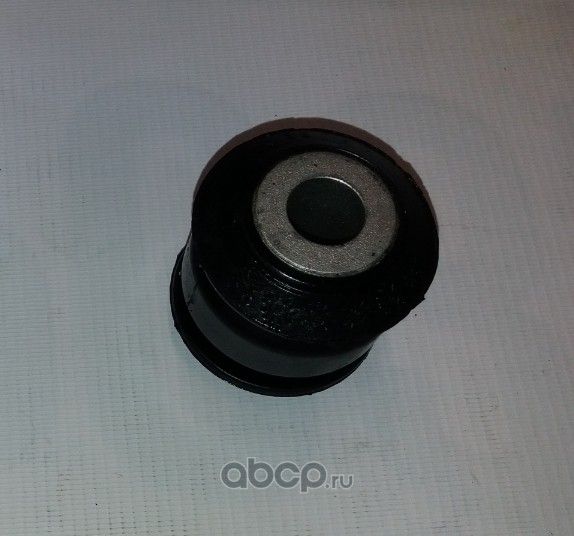 Сайлентблок переднего рычага подвески Magneti Marelli. Артикул 030607010154