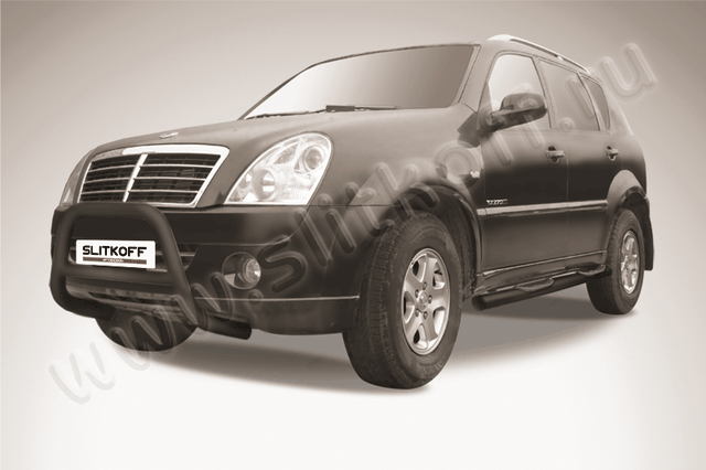 Кенгурятник Slitkoff d57 низкий ЧЕРНЫЙ матовый для SsangYong Rexton II 2010-2012. Артикул SSR004B