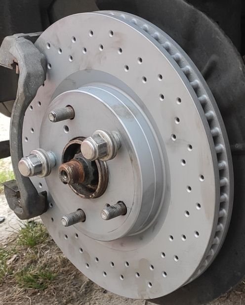 Тормозной диск Zimmermann Sport Coat Z. Артикул 590.2810.52