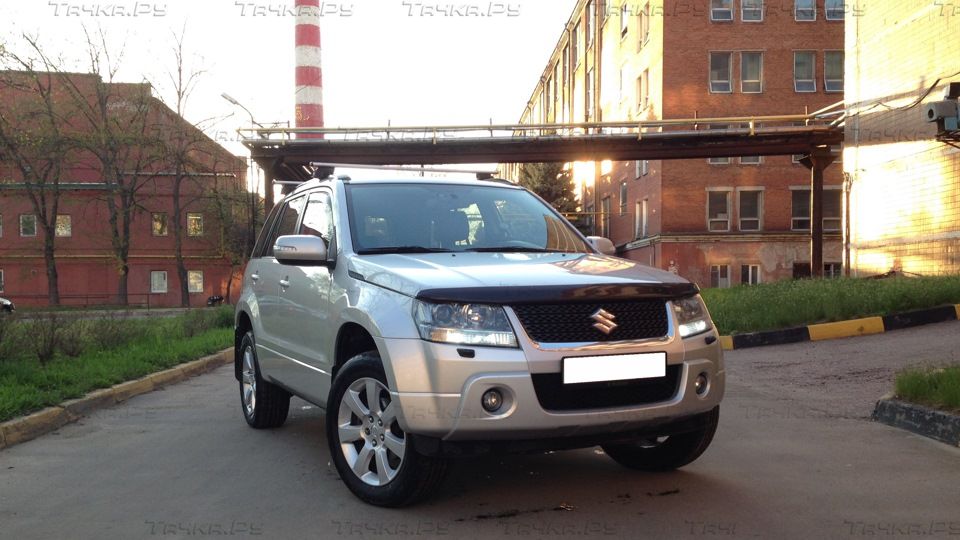 Дефлектор SIM для капота Suzuki Grand Vitara 2005-2015. Артикул SSUGVI0512