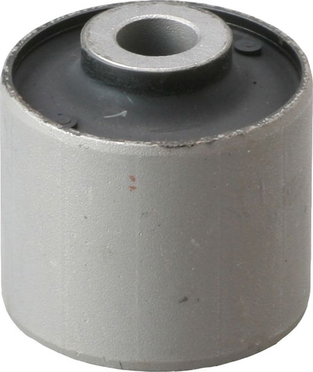 Сайлентблок переднего рычага подвески CTR. Артикул CVT-37