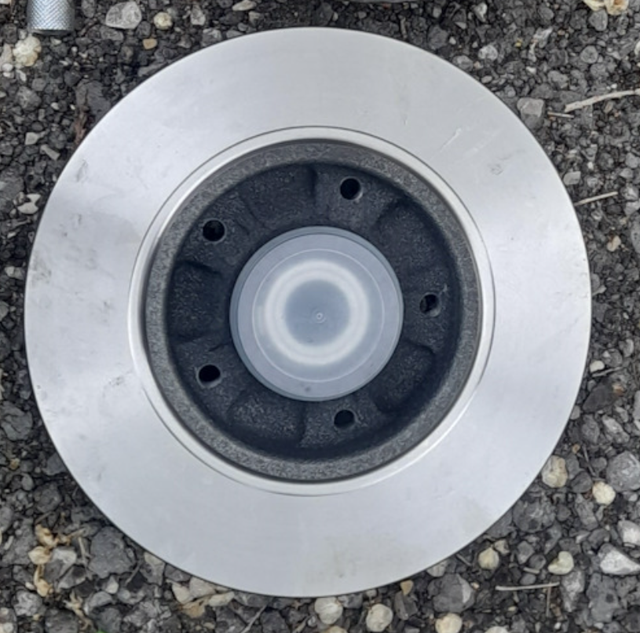 Тормозной диск Miles задний для Renault Fluence I 2010-2017. Артикул K011681