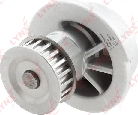 Помпа (водяной насос) LYNXauto для Opel Astra F 1991-2005. Артикул CW-0092