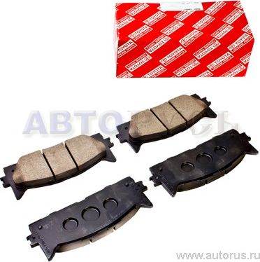 Тормозные колодки Toyota. Артикул 0446533450