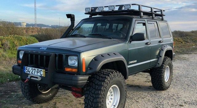 Дефлекторы Heko для окон Jeep Cherokee XJ 1997-2001. Артикул 19111