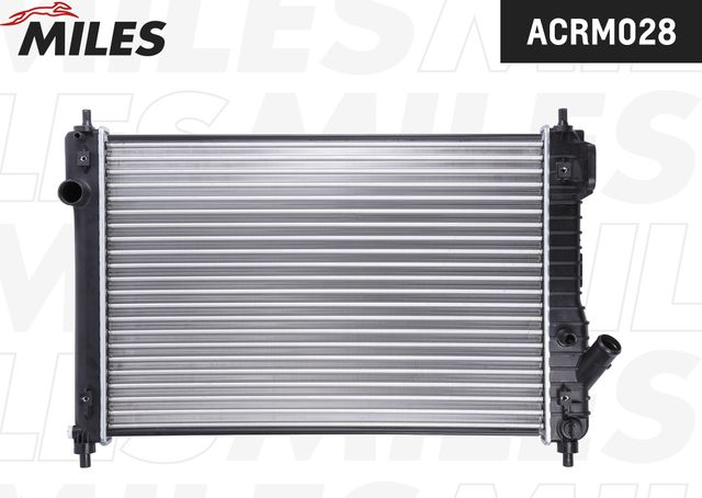 Радиатор охлаждения двигателя Miles для Chevrolet Aveo I 2008-2012. Артикул ACRM028
