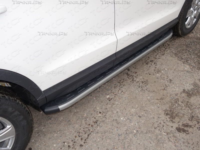 Пороги алюминиевые ТСС с пластиковой накладкой 1720 мм для Audi Q3 I 2011-2018 Карбон серые. Артикул AUDIQ315-01GR