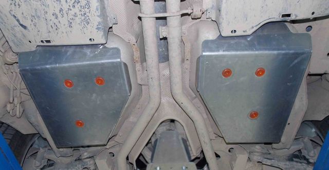 Защита алюминиевая Alfeco для топливного бака (2 части) Land Rover Discovery Sport 2014-2019. Артикул ALF.38.14 AL4