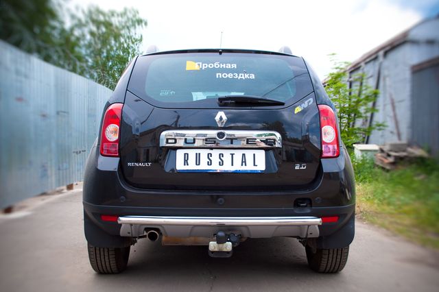 Защита RusStal заднего бампера d42 (дуга) для Renault Duster 4WD I 2010-2020. Артикул RD4Z-000444