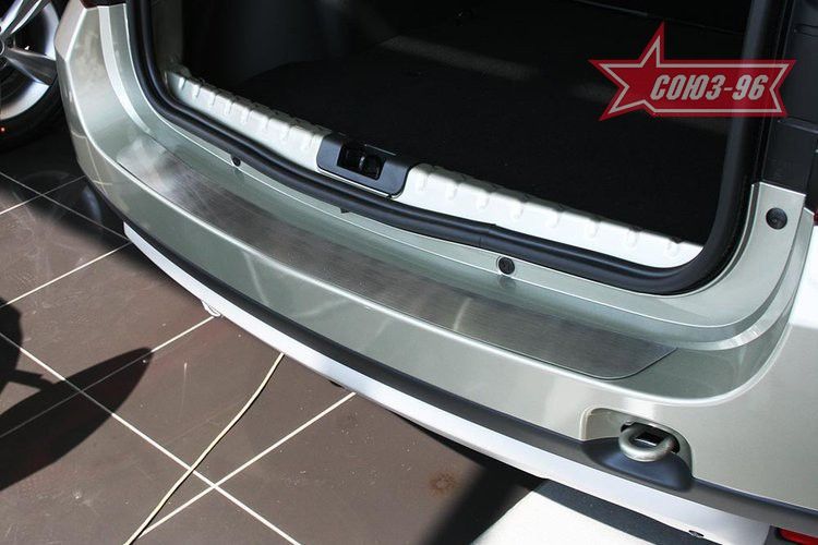 Накладка Союз-96 на наружный порог багажника (без логотипа) широкая для Renault Duster I 2010-2015. Артикул RDUS.36.3712