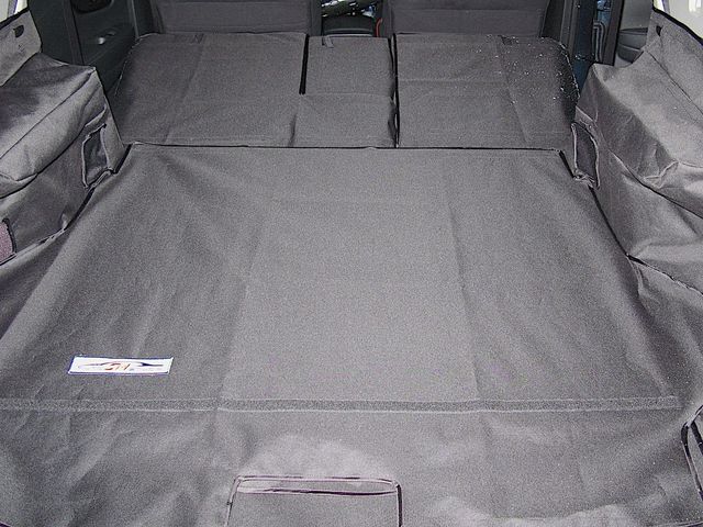 Защитный чехол AUTOSMSTUDIO "Maxi" в багажник автомобиля для Nissan X-Trail T32 2013-2026, черный. Артикул TP-XTR-T32-MAXI-BL