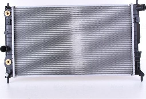 Радиатор охлаждения двигателя Nissens. Артикул 68003A