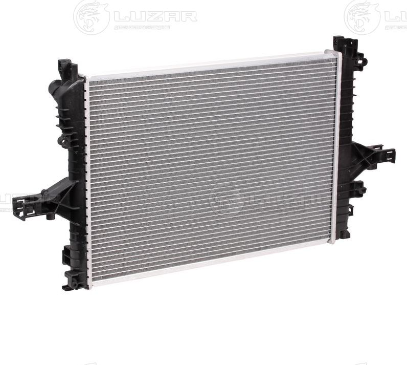 Радиатор охлаждения двигателя Luzar. Артикул LRc 10156