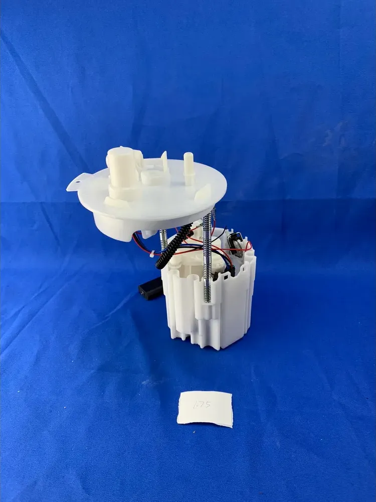 Насос топливный (106028) (Deqst) Deqst. Артикул 106028