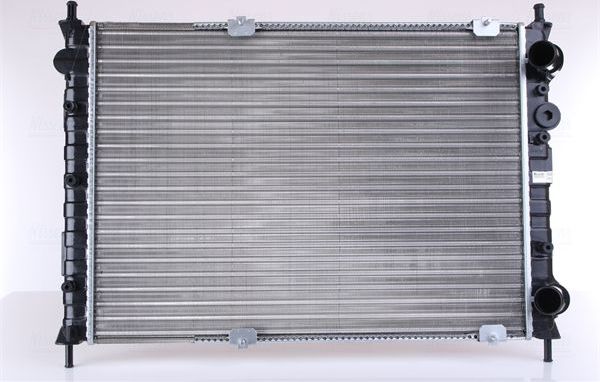 Радиатор охлаждения двигателя Nissens для Fiat Marea 1996-2003. Артикул 61879A