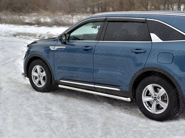 Защита порогов RusStal труба d63 секции (вариант 1) для Kia Sorento IV 2020-2026. Артикул KSORT-004018