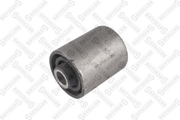 Сайлентблок заднего рычага подвески Stellox правый/левый внешний для BMW 7 II (E32) 1985-1994. Артикул 77-01611-SX