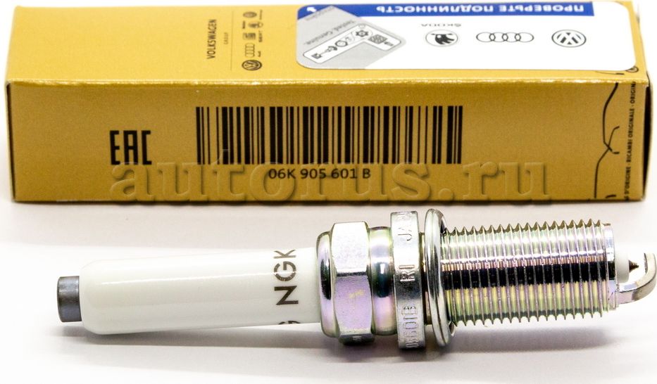 Свеча зажигания VAG. Артикул 06K905601B