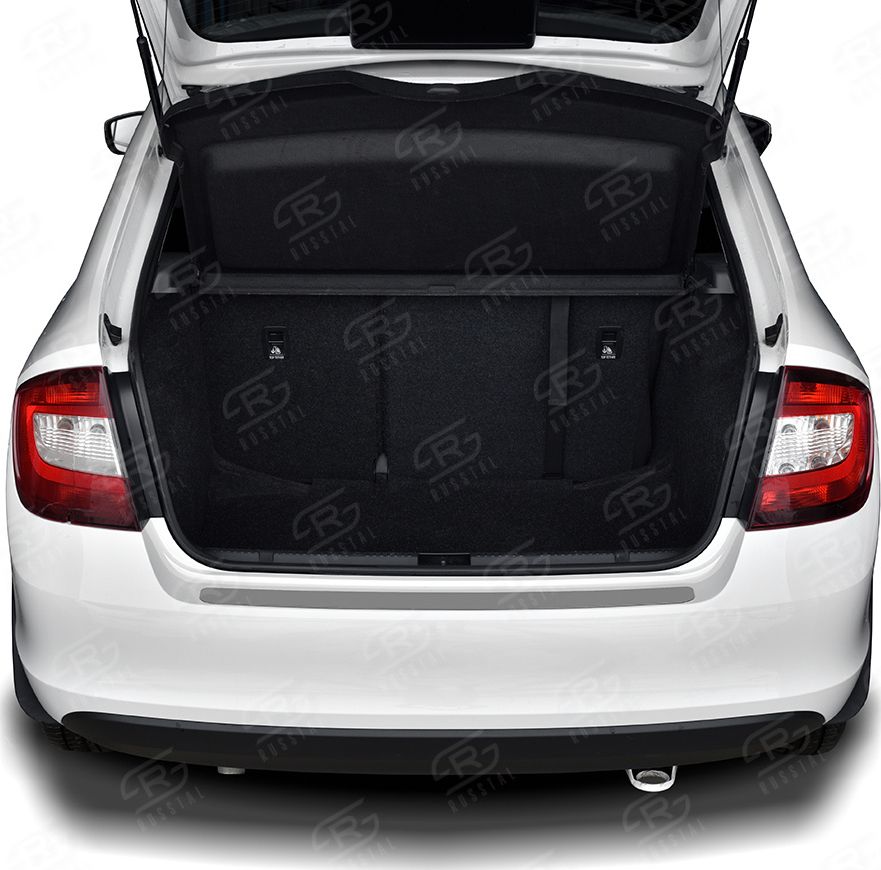 Накладка RusStal на задний бампер (лист нерж., шлифованный) для Skoda Rapid I 2012-2020. Артикул SKRN-003404