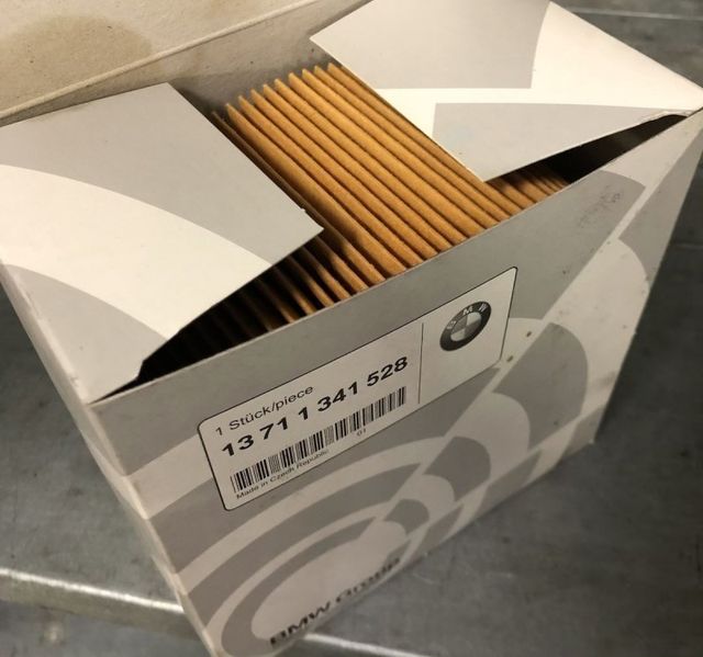 Воздушный фильтр BMW. Артикул 13711341528