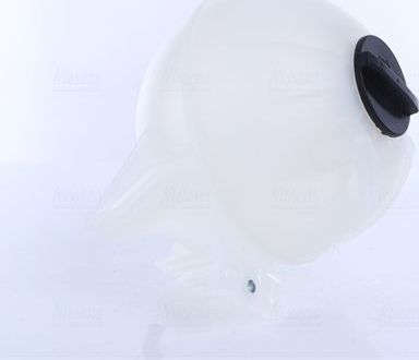 Расширительный бачок Nissens (полимерный материал). Артикул 996296