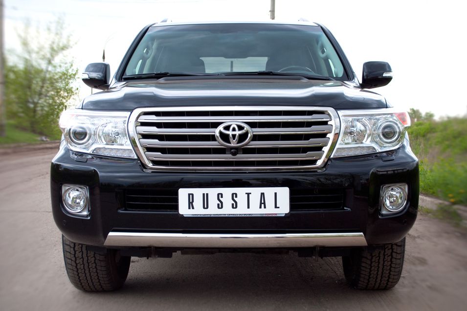 Защита RusStal переднего бампера 75х42 (овал) для Toyota Land Cruiser 200 2012-2015. Артикул TLCZ-000512