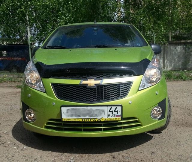 Дефлектор SIM для капота Chevrolet Spark III 2009-2015. Артикул SCHSPA1012