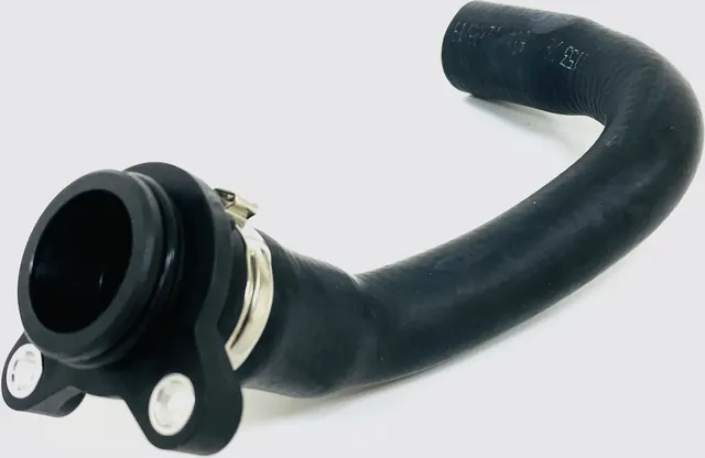 Патрубок системы охлаждения (Ukorauto) Ukorauto. Артикул U0902053