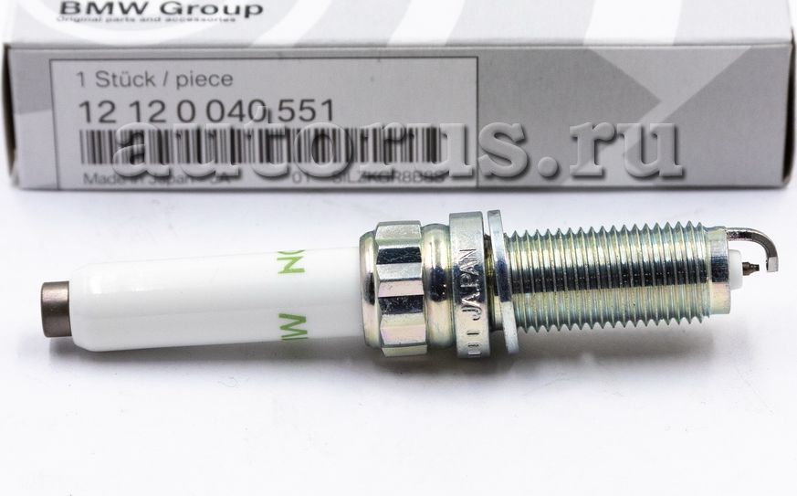 Свеча зажигания BMW. Артикул 12 12 0 040 551