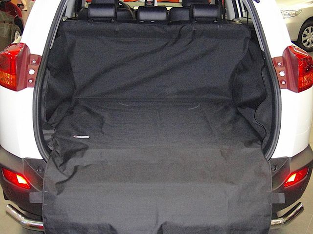 Защитный чехол AUTOSMSTUDIO "Standart" в багажник автомобиля для Toyota RAV4 IV XA40 2012-2015, черный. Артикул TP-RAV4-STD-BL
