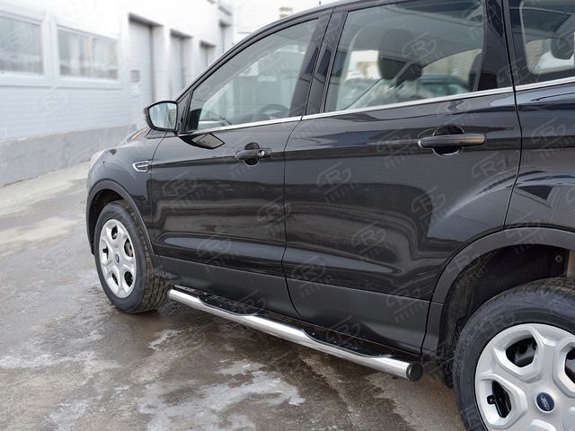 Защита порогов RusStal труба d76 с накладкой (вариант 2) для Ford Kuga II 2016-2019. Артикул FGT-0026022