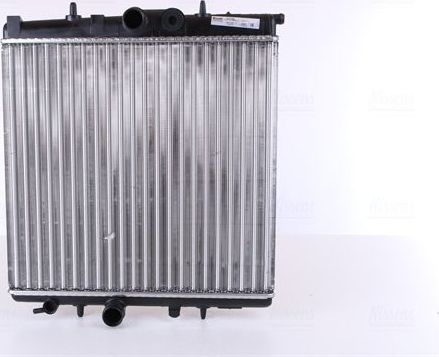 Радиатор охлаждения двигателя Nissens ** FIRST FIT ** для Peugeot 206 1998-2013. Артикул 63708A