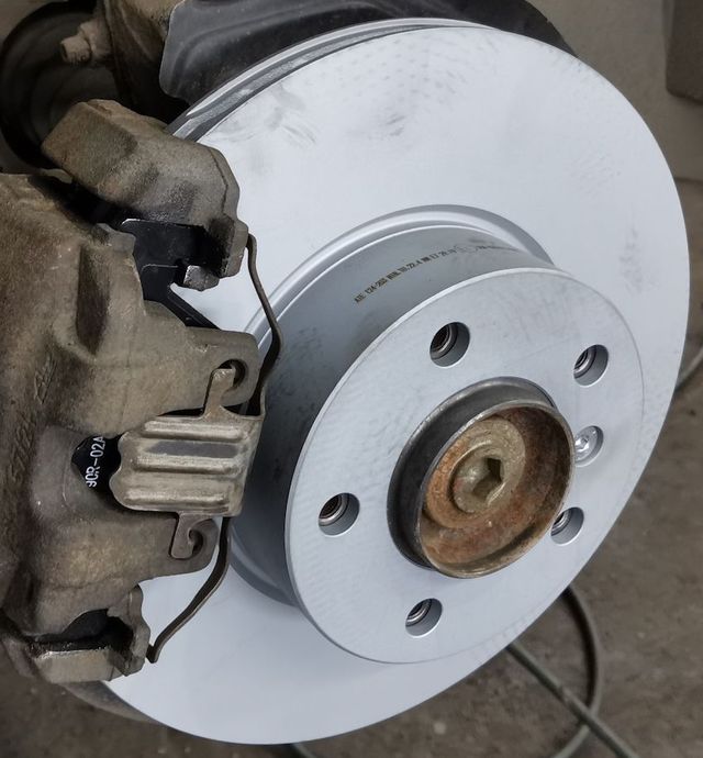 Тормозной диск ATE передний для BMW 2 F22 2012-2026. Артикул 24.0124-0203.1