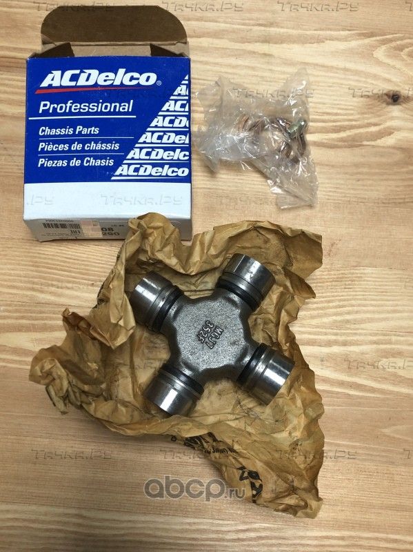 Крестовина вала карданного Acdelco. Артикул 45U0108