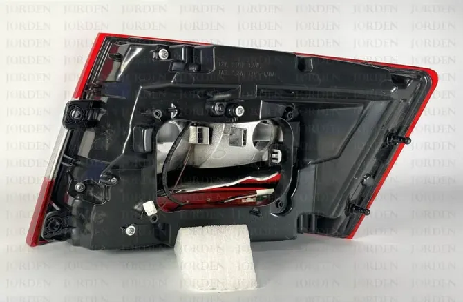 Фонарь диодный LH Octavia 3 A7 18- (Jorden). Артикул JH08OTV18005AL