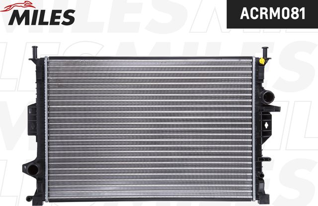 Радиатор охлаждения двигателя Miles для Ford Focus III 2010-2019. Артикул ACRM081