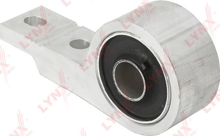 Сайлентблок переднего рычага подвески LYNXauto. Артикул C8525