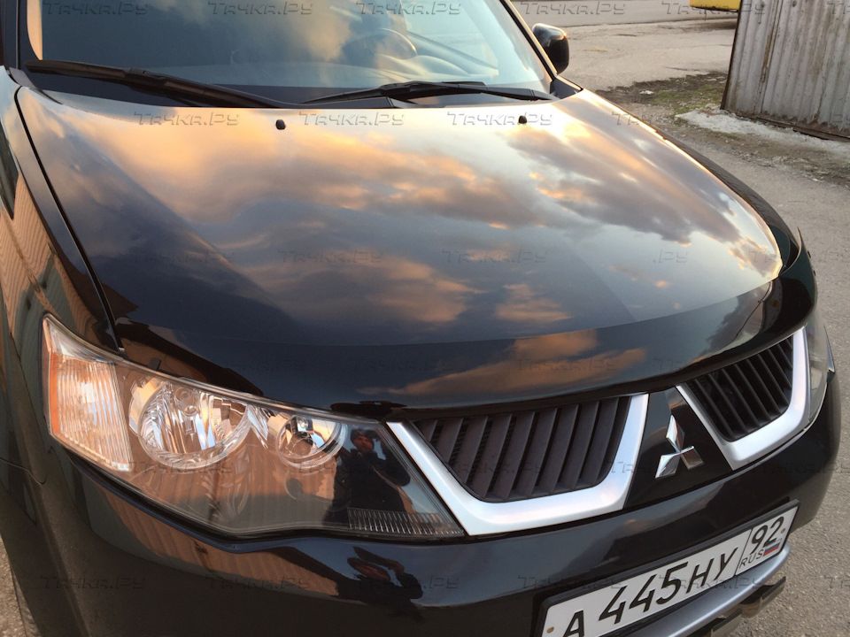 Дефлектор SIM для капота Mitsubishi Outlander XL 2007-2009. Артикул SMIOUT0712