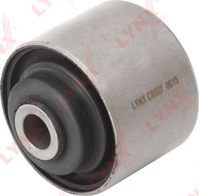 Сайлентблок заднего рычага подвески LYNXauto. Артикул C9527