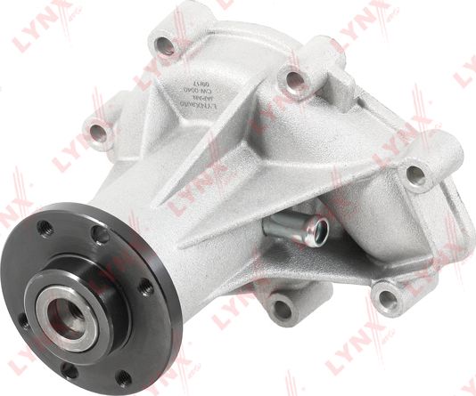 Помпа (водяной насос) LYNXauto. Артикул CW-0040