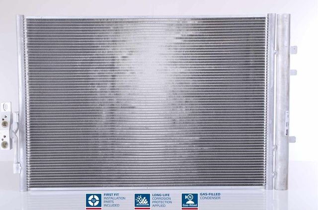 Радиатор кондиционера (конденсатор) Nissens (алюминий) для BMW X3 II (F25) 2011-2012. Артикул 940227